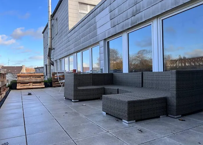 Zentrales Großzügiges Mit Dachterrasse! Apartamento *